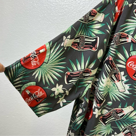 Coca Cola Men’s Casual Button Down Shirt Size L - Picture 3 of 10